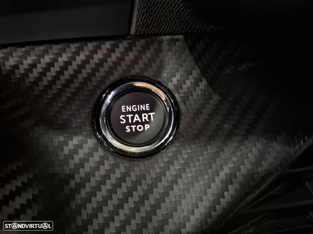 Peugeot 2008 1.2 PureTech GT EAT8 - 20