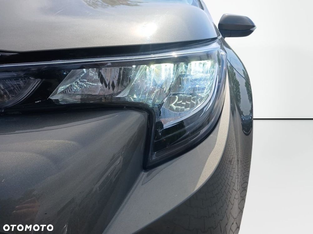 Toyota Corolla - 16