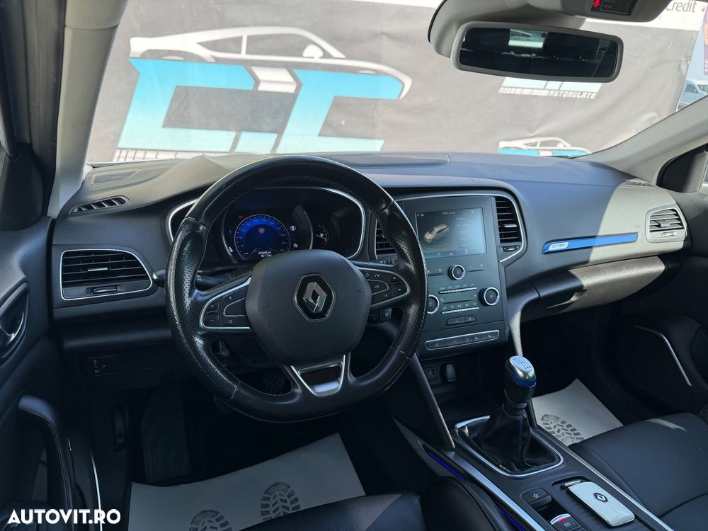 Renault Megane BLUE dCi 115 GT LINE - 12