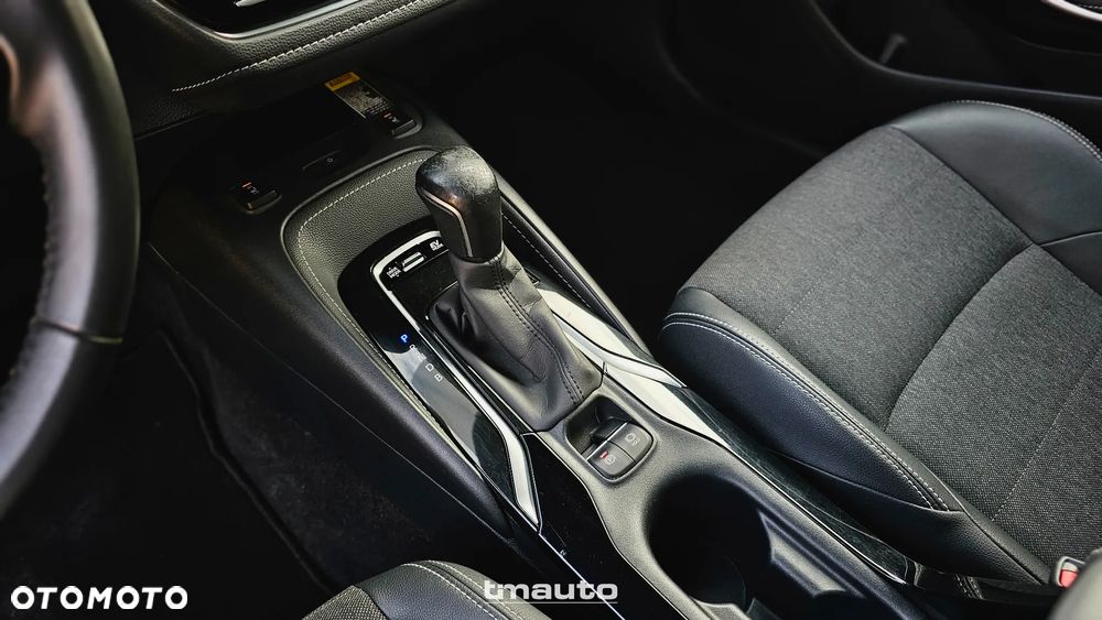 Toyota Corolla 1.8 Hybrid GPF Comfort - 28