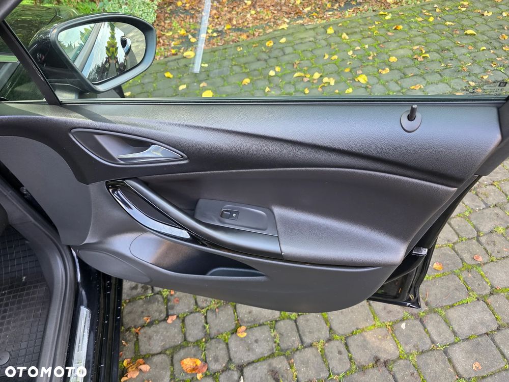 Opel Astra 1.6 CDTI DPF ecoFLEX Start/Stop Exklusiv - 22