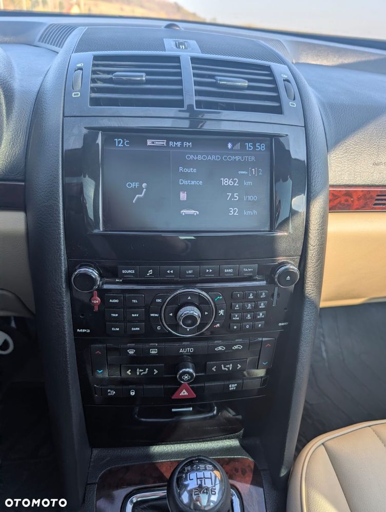 Peugeot 407 2.2 HDi Premium - 16