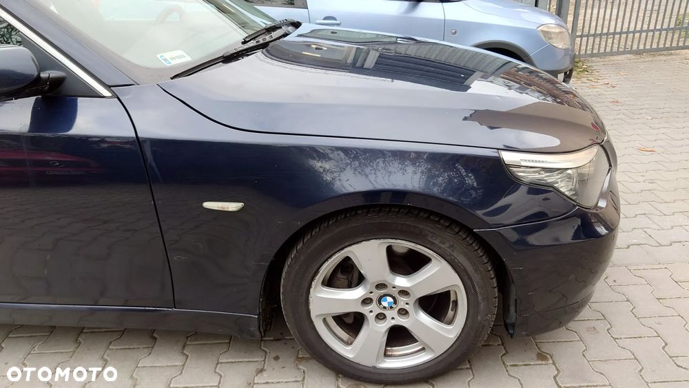 BMW Seria 5 525d xDrive Touring - 27