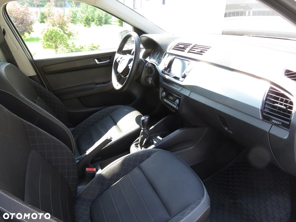 Skoda Fabia 1.0 Ambition Plus - 10