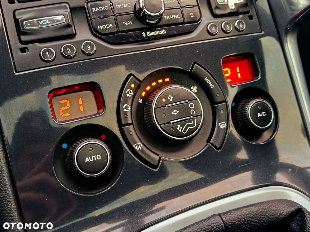 Peugeot 3008 BlueHDi 120 Stop & Start Allure - 30