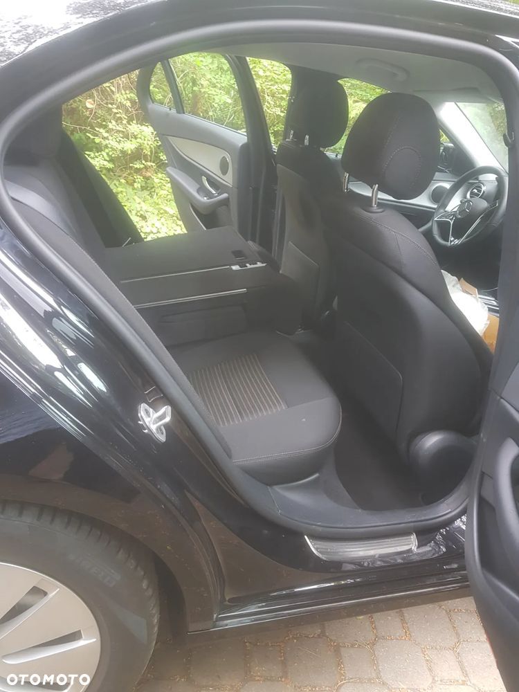 Mercedes-Benz Klasa E 220 d 9G-TRONIC Avantgarde - 8