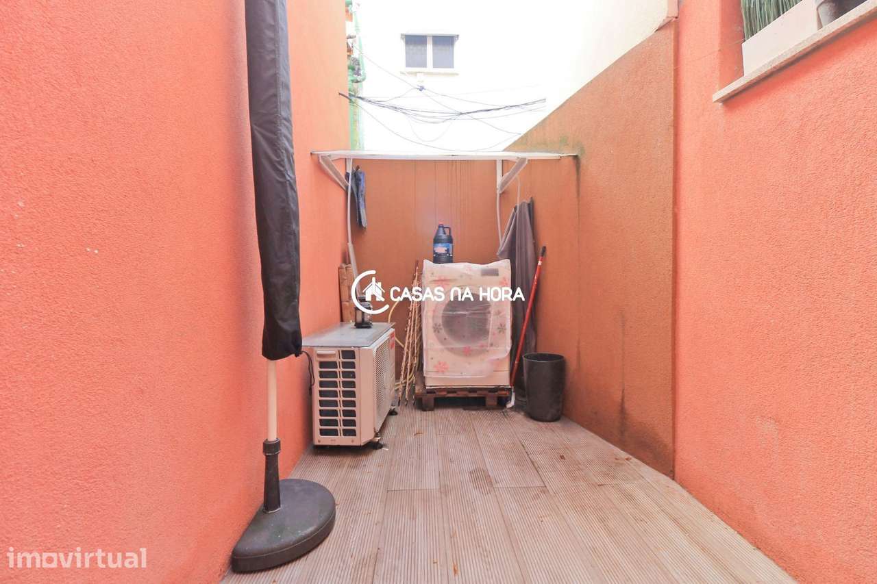 Moradia inserida em ilha | mobilada e equipada - Grande imagem: 3/14