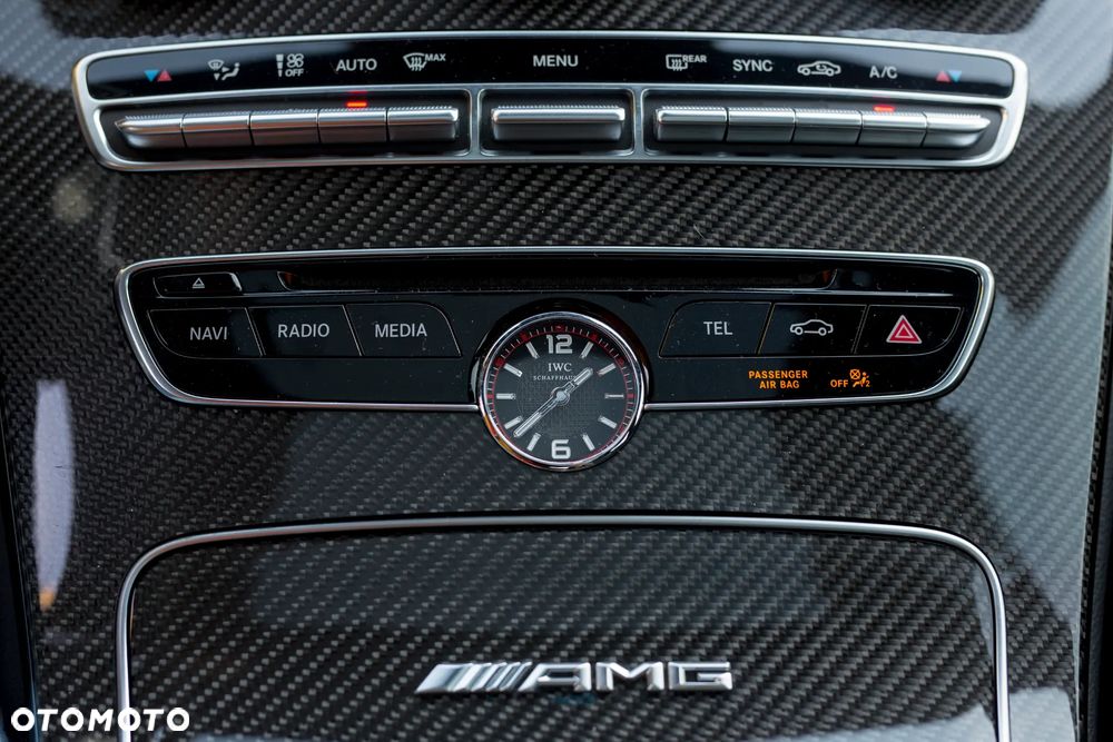 Mercedes-Benz Klasa C AMG 63 S AMG Speedshift 7G-MCT - 22