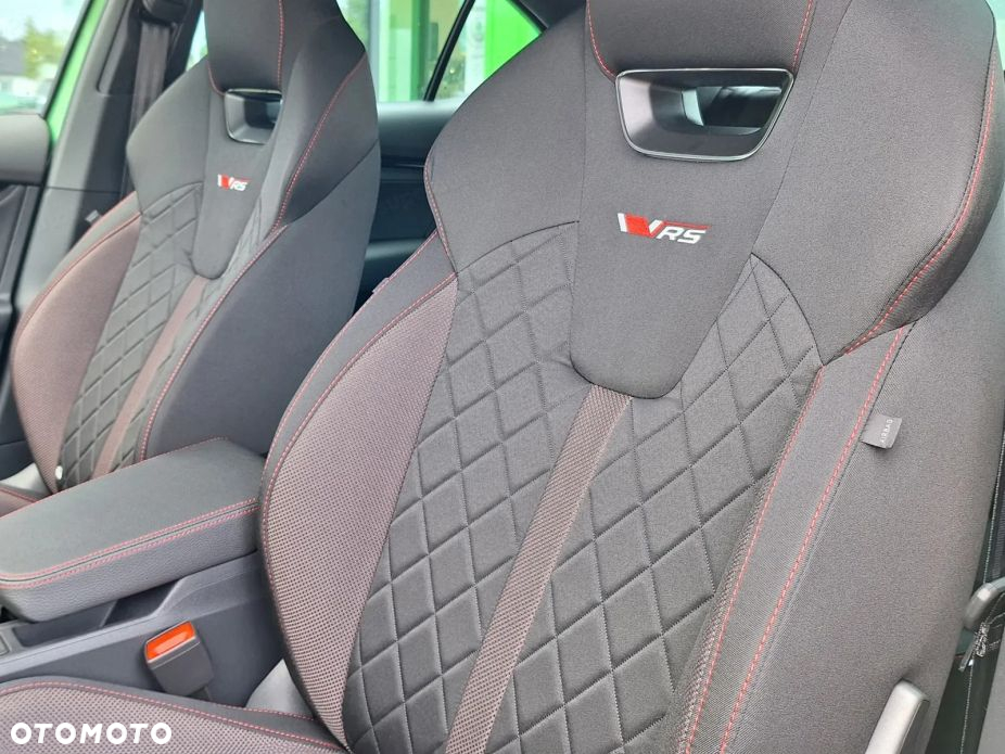 Skoda Octavia 2.0 TSI RS DSG - 5