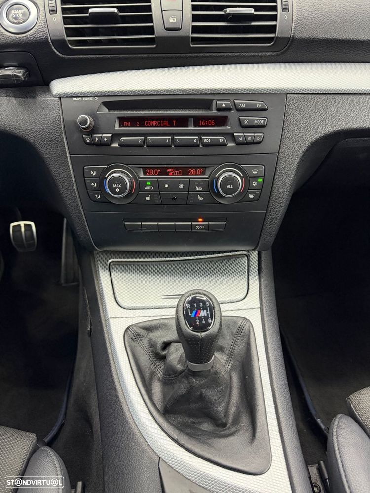 BMW 118 d Pack M - 10