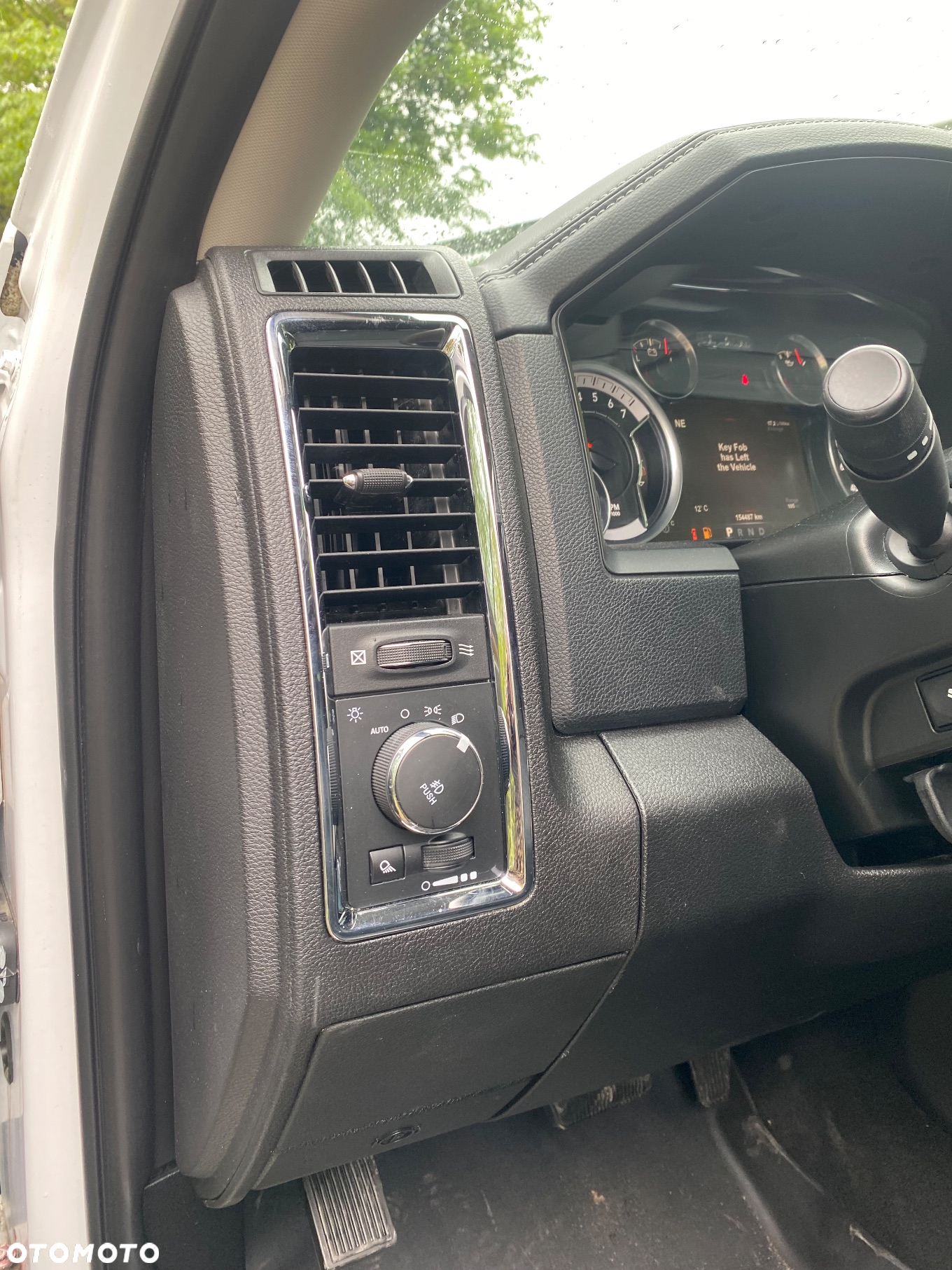 Dodge RAM 1500 5.7 4x4 - 15