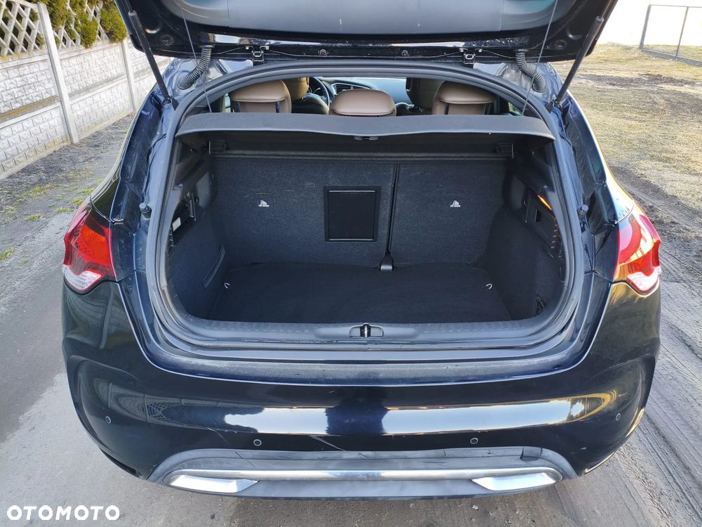 Citroën DS4 2.0 BlueHDi SoChic S&S - 9