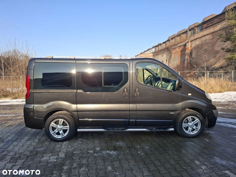 Opel Vivaro L1H1 Easytronic Tour Cosmo - 10
