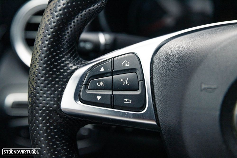 Mercedes-Benz C 180 BlueTEC AMG Line - 25