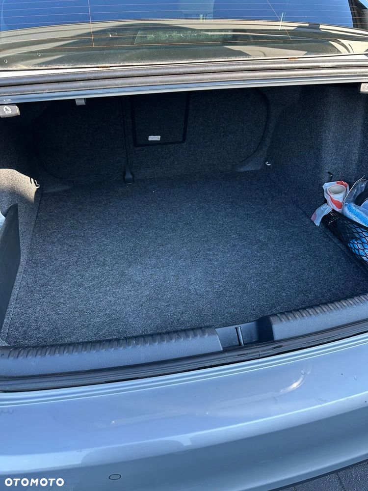 Volkswagen Jetta 1.4 TSI Comfortline - 10