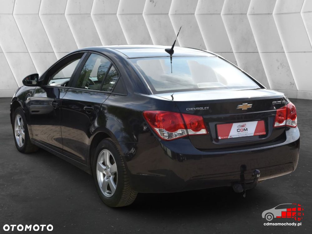 Chevrolet Cruze - 8