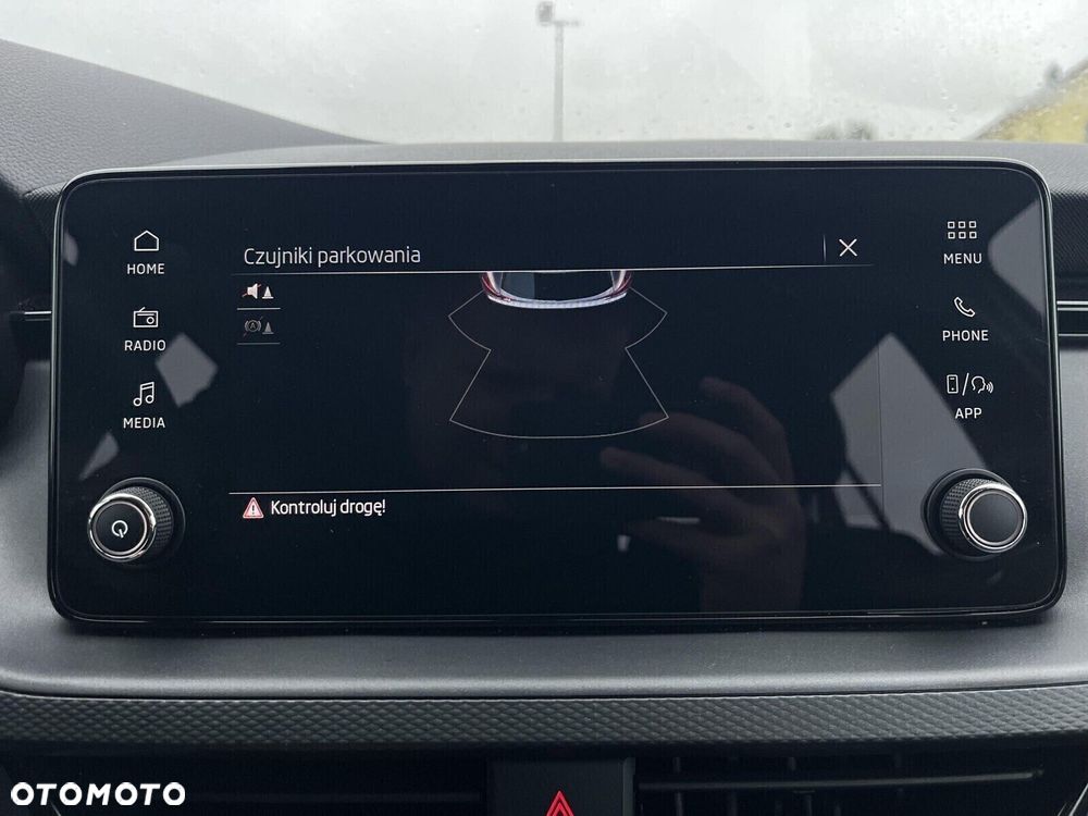 Skoda Kamiq 1.0 TSI Essence - 22