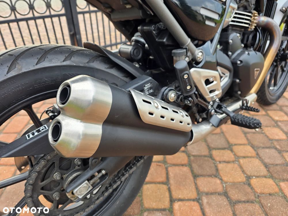 Triumph Scrambler - 37