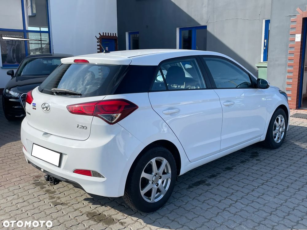 Hyundai i20 1.1 CRDi Passion - 11