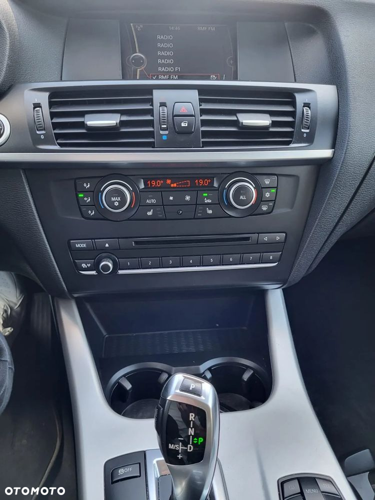 BMW X3 xDrive20d - 32