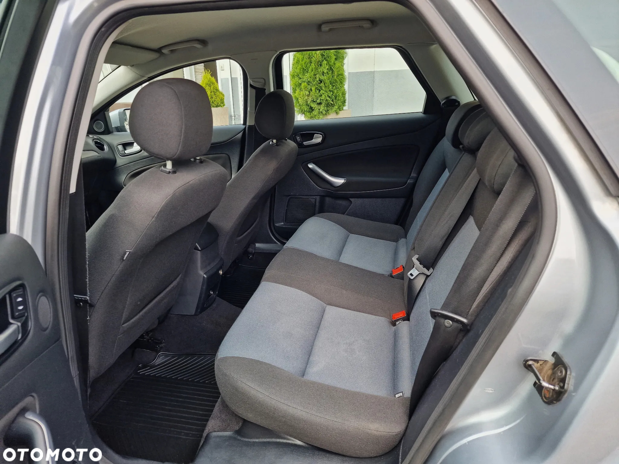 Ford Mondeo 1.8 TDCi Ambiente - 15