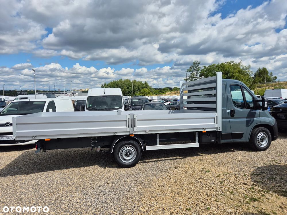Fiat Ducato Skrzynia 4,9 x 2,2m 2.2 180KM 2025 !! OD RĘKI !! - 2