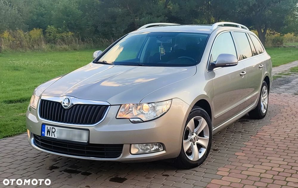 Skoda Superb 2.0 TDI Elegance - 2