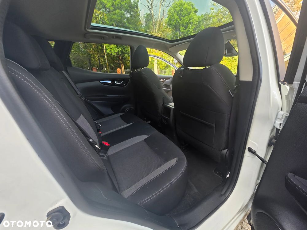 Nissan Qashqai - 24