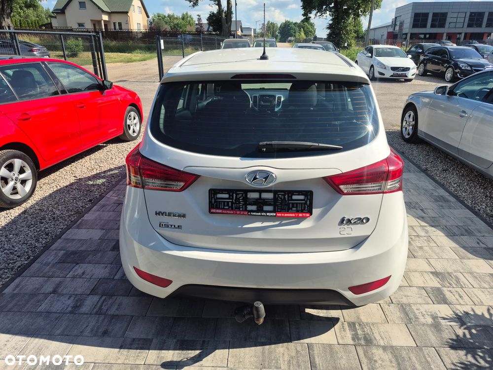 Hyundai ix20 1.4 Classic + - 8