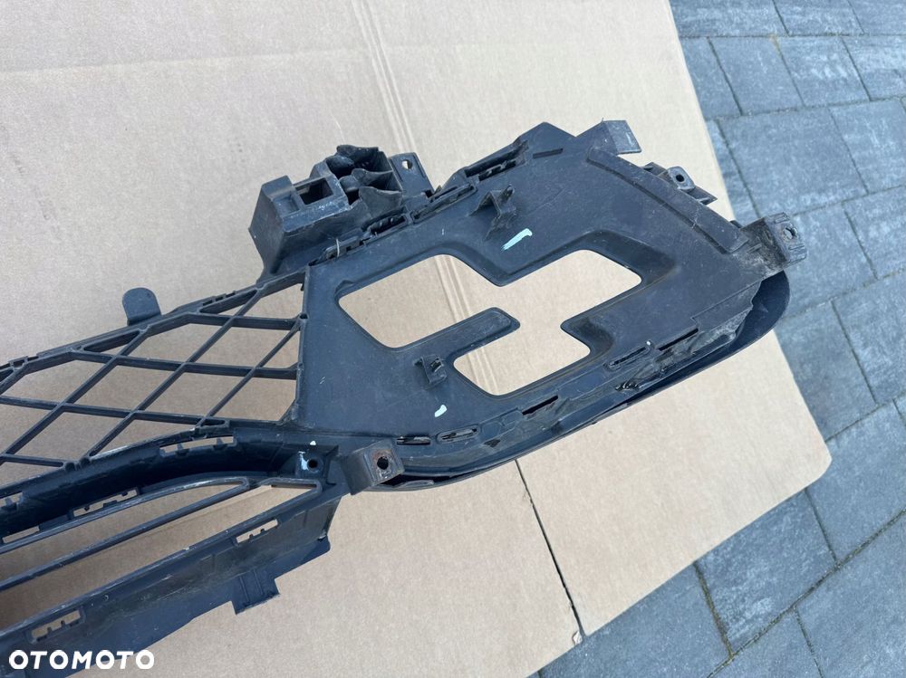 zderzak listwa kratka renault clio iv 4 rs trophy oryginał - 11