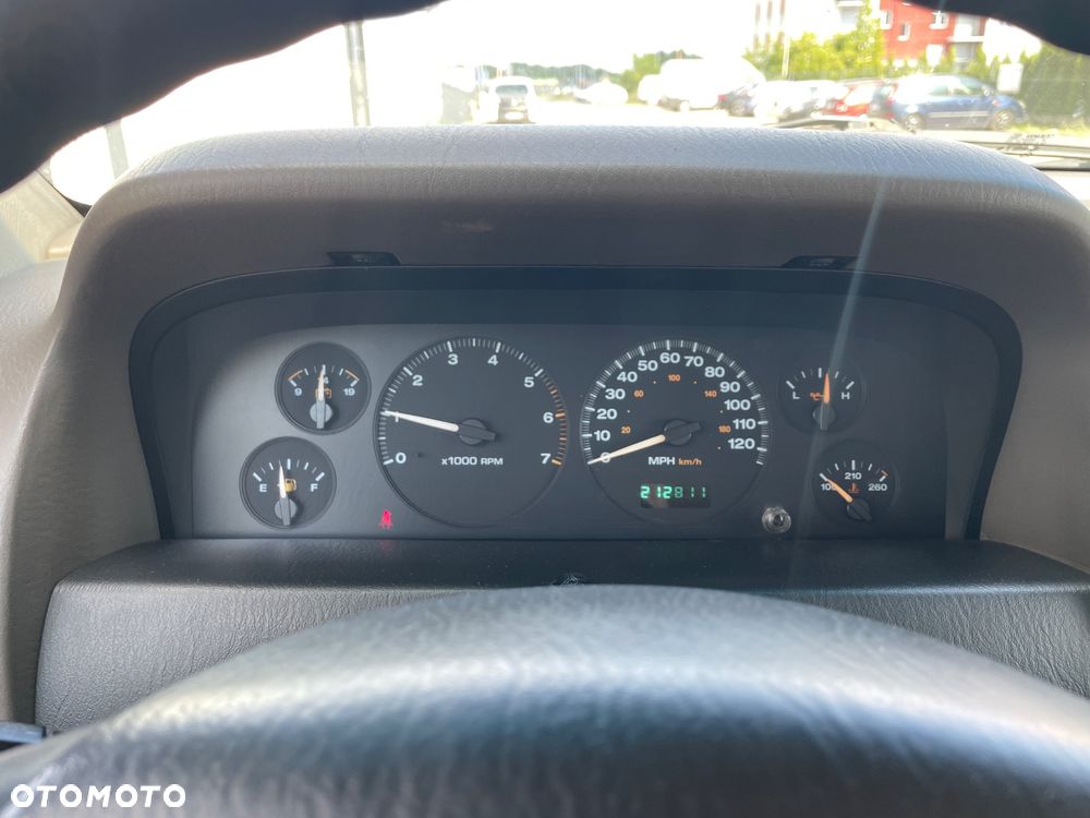 Jeep Grand Cherokee 4.0 Laredo - 2