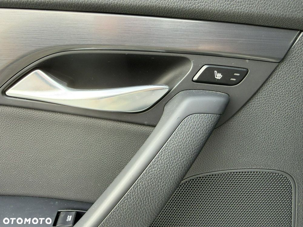 Hyundai i40 Kombi 1.7 CRDi Premium - 33