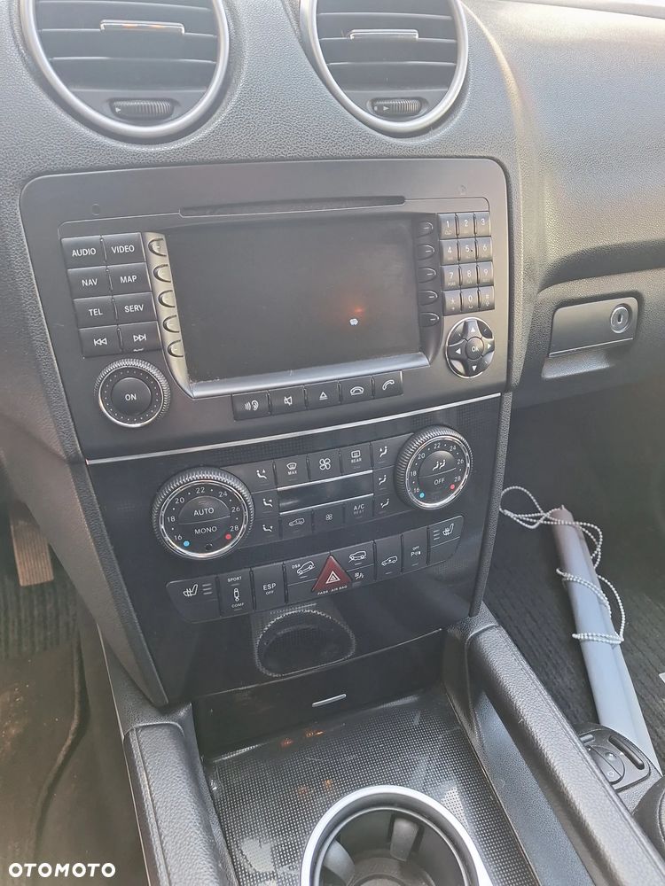 Mercedes-Benz ML 280 CDI 4Matic 7G-TRONIC - 24