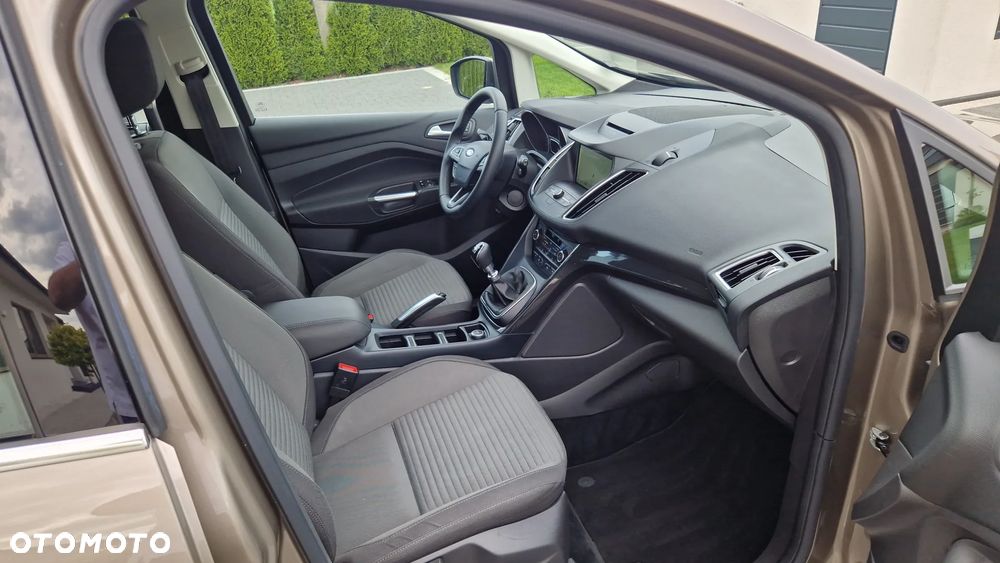 Ford Grand C-MAX 1.5 EcoBoost Start-Stopp-System Titanium - 8