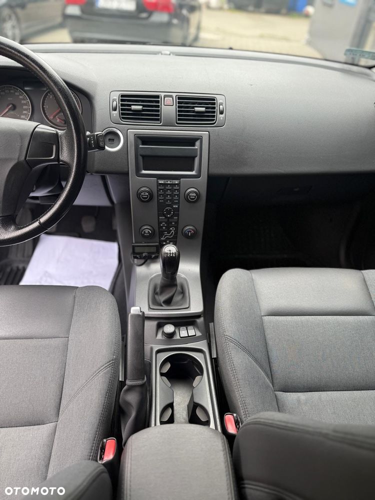 Volvo V50 - 20
