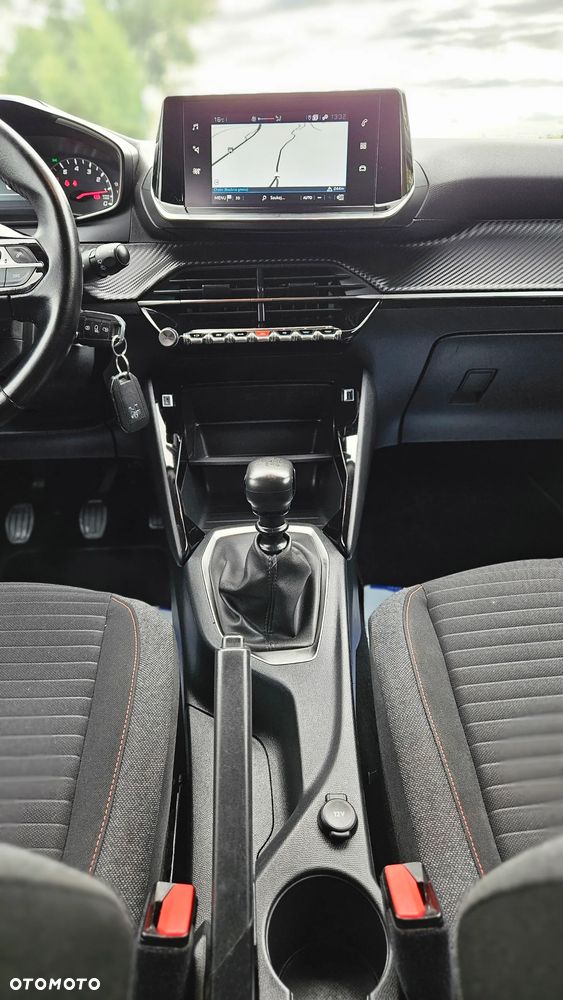 Peugeot 2008 Benzin 100 Style - 36