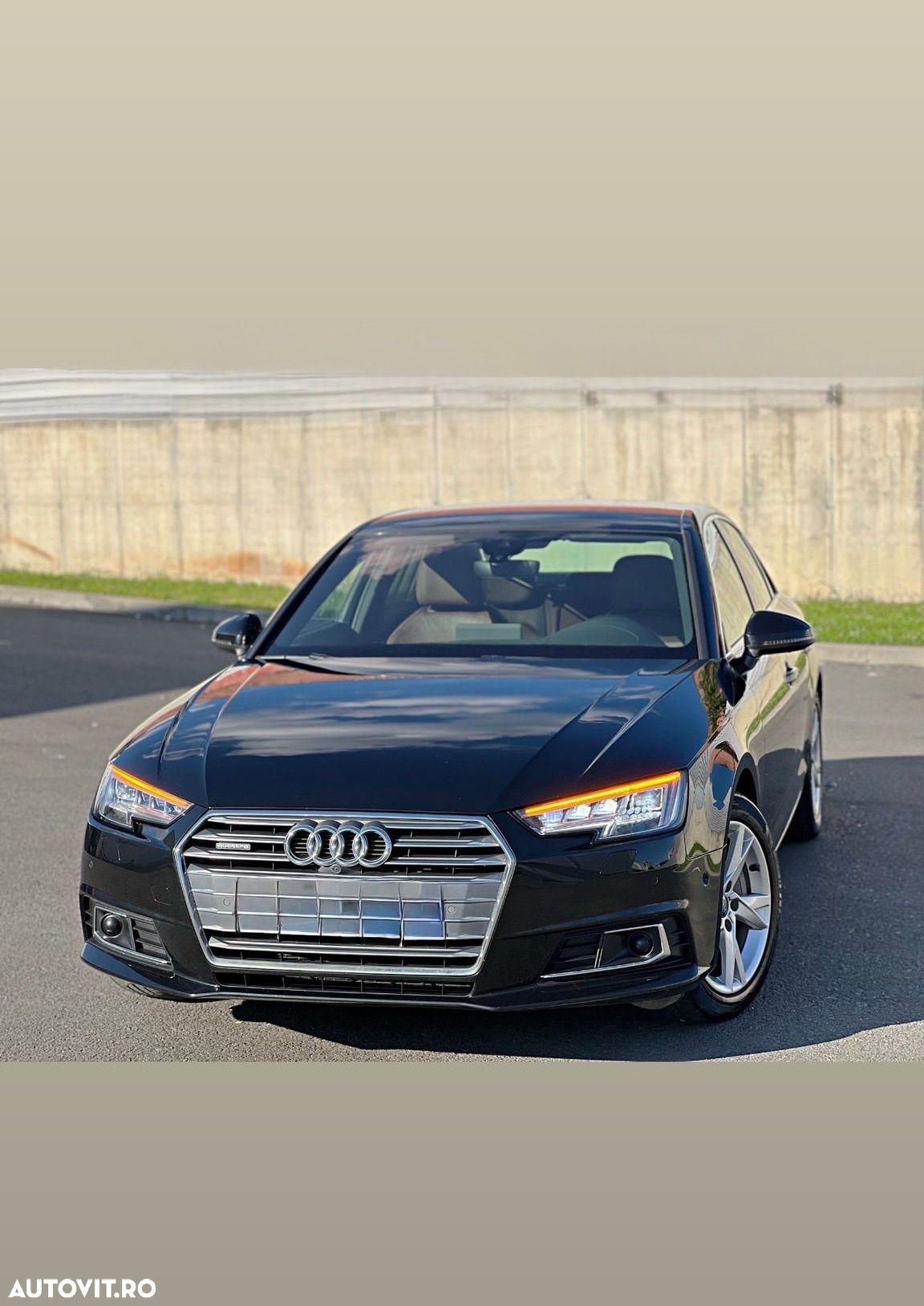 Audi A4 - 1