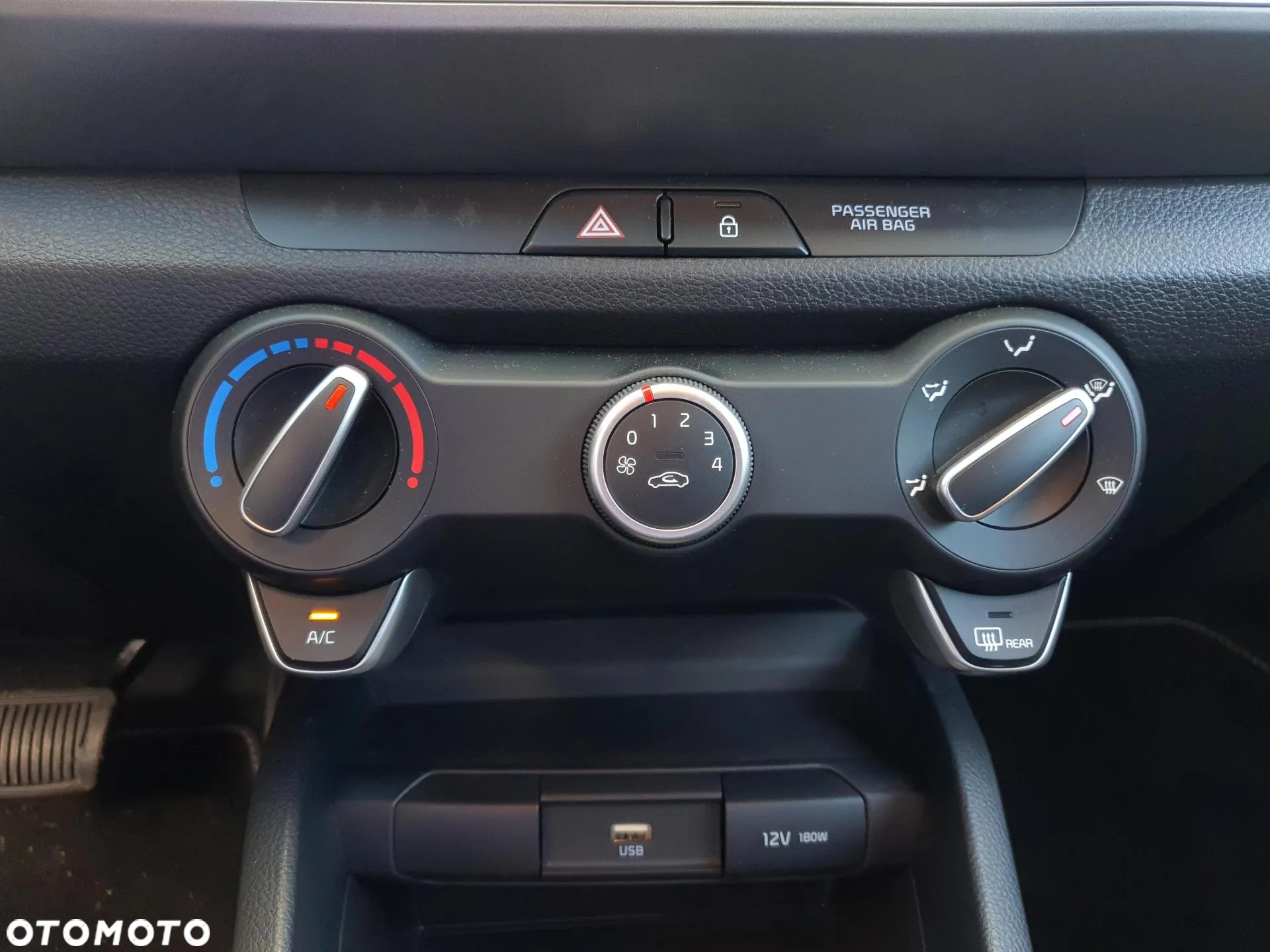 Kia Stonic 1.0 T-GDI M DCT - 21