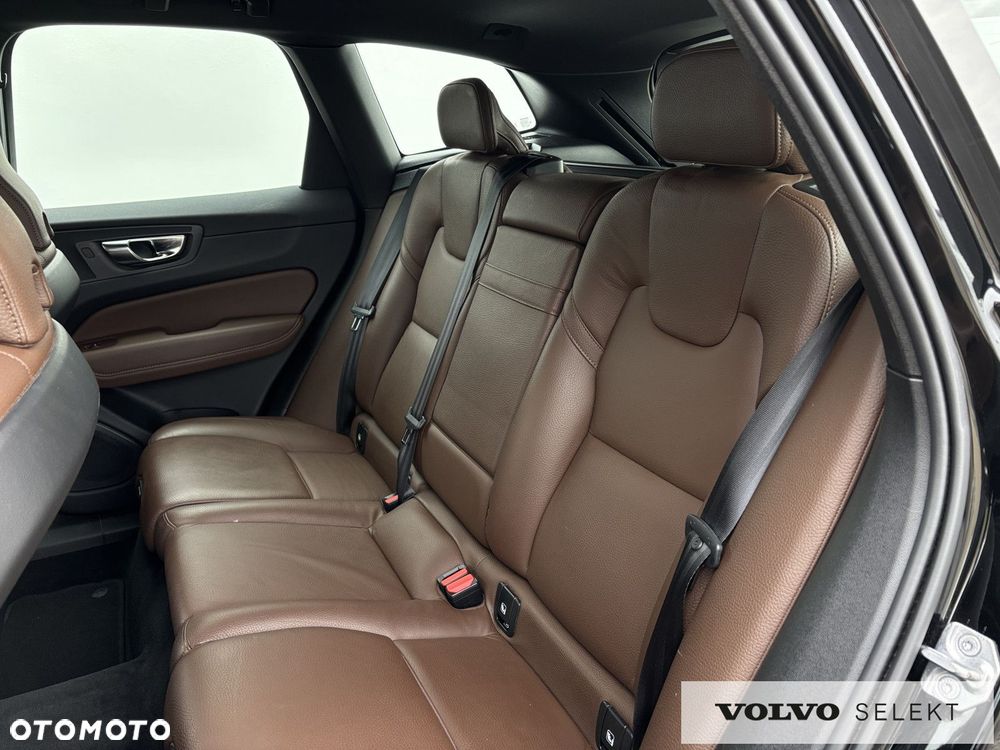 Volvo XC 60 - 20