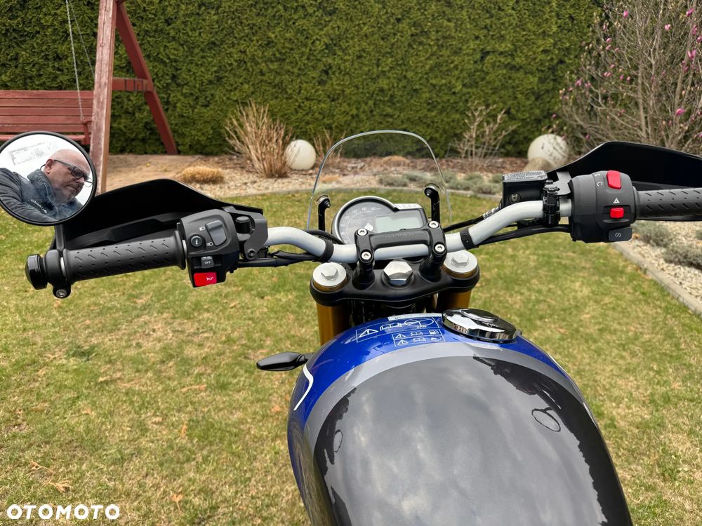 Triumph Speed Twin - 14