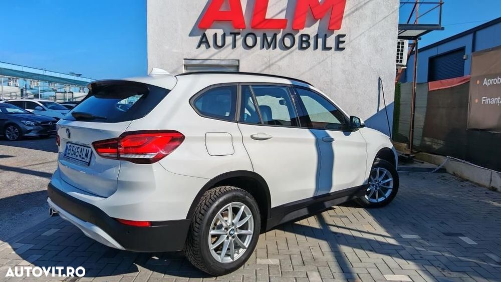 BMW X1 - 10