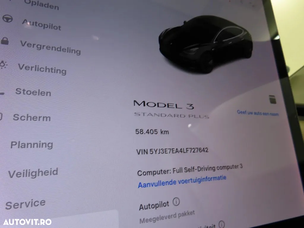 Tesla Model 3 Standard Reichweite Plus Hinterradantrieb - 4