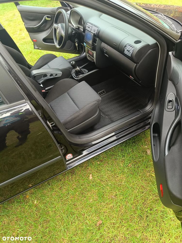 Seat Leon 2005 photo 4