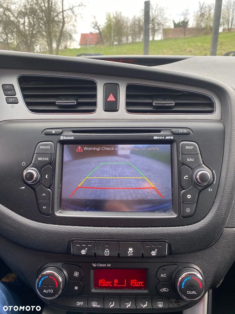 Kia Ceed 1.6 CRDi 128 ISG Platinum Edition - 2