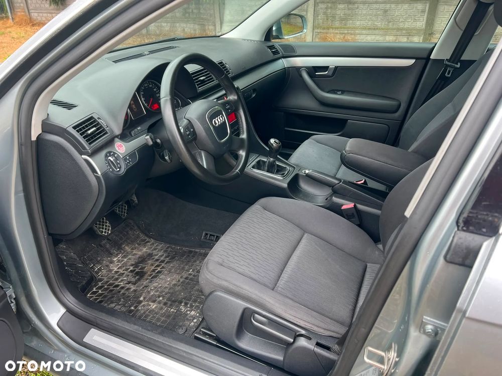 Audi A4 Avant - 21