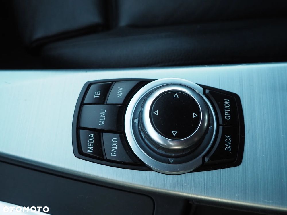 BMW 3GT 335i M Sport - 36