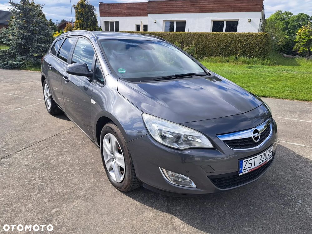 Opel Astra 2.0 CDTI DPF Automatik - 2