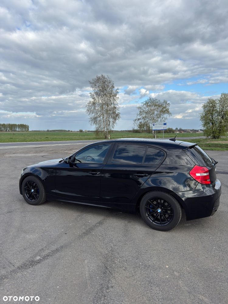 BMW Seria 1 118d DPF - 9