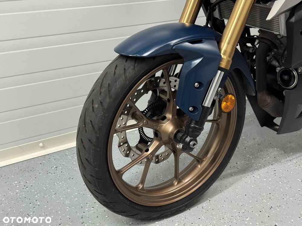 Honda CB - 20