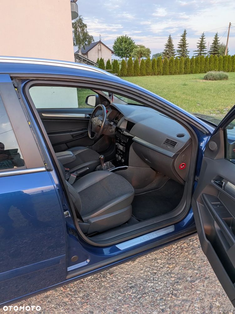 Opel Astra 1.7 CDTI Cosmo - 8